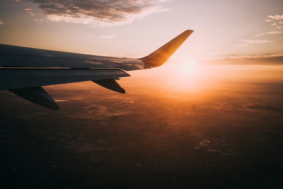 The Jetsetter’s Guide to the Best Tech Travel Accessories
