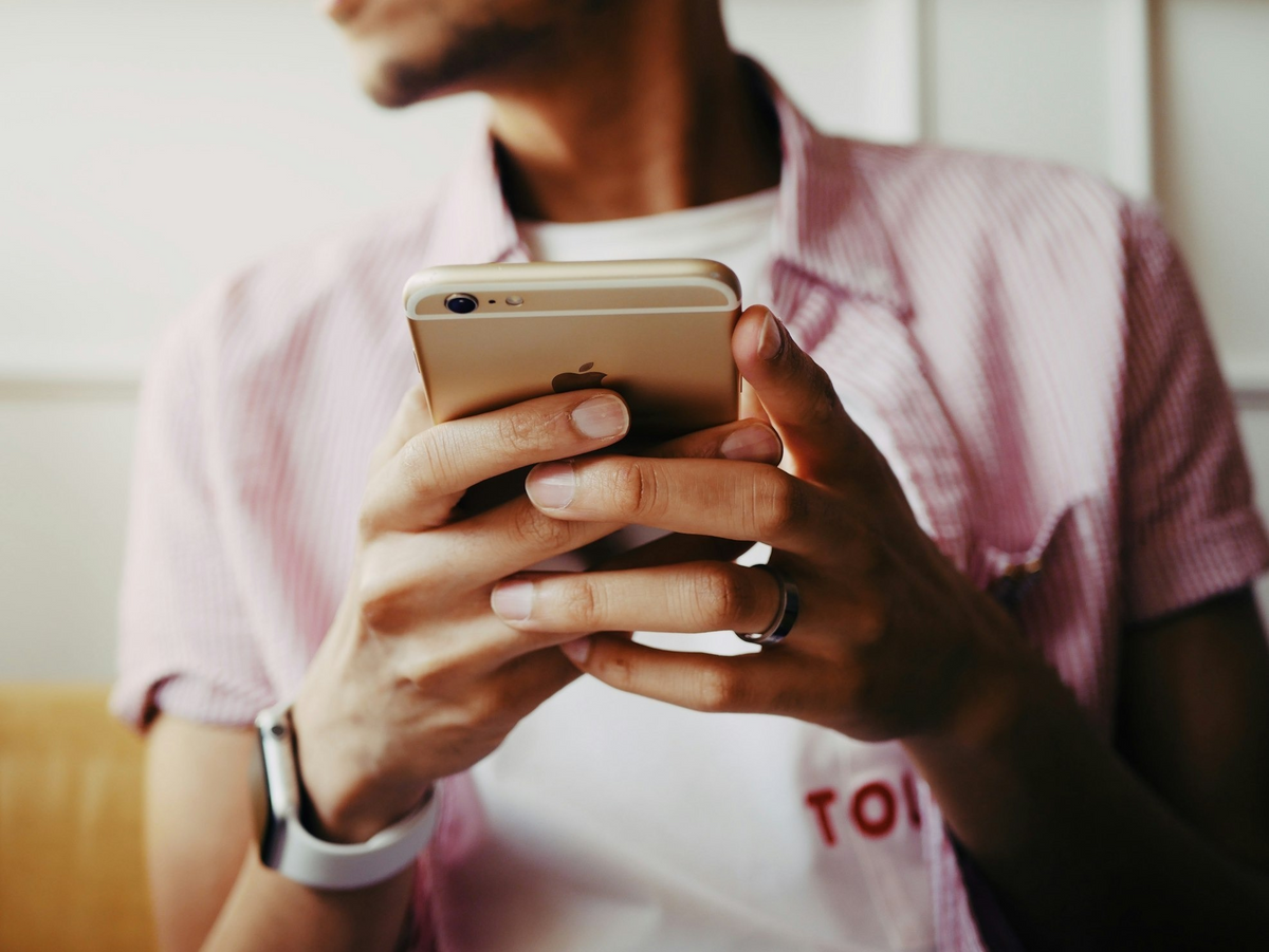 Camouflaging Imperfections: Can a Screen Protector Hide Scratches?