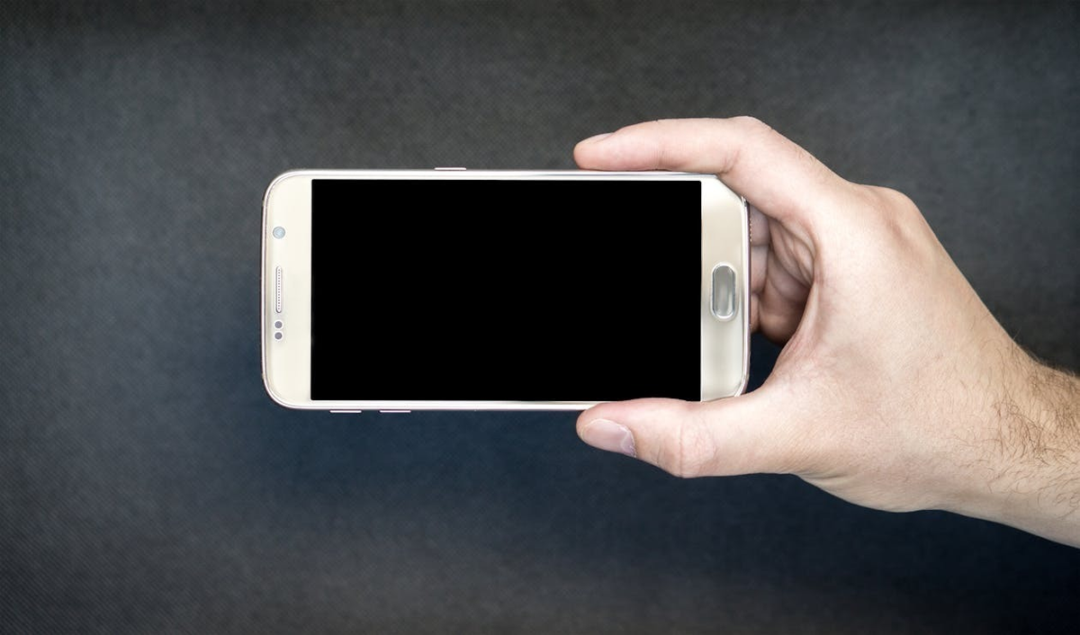 Bubble Trouble: How to Get Rid of Screen Protector Bubbles