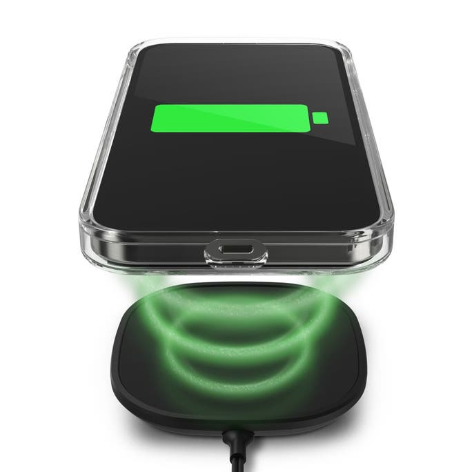 MagSafe Compatible||London Snap is MagSafe compatible and works with most wireless compatible chargers.